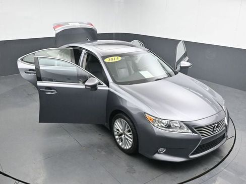 Used 2014 Lexus ES 350 w/ Luxury Package image 37