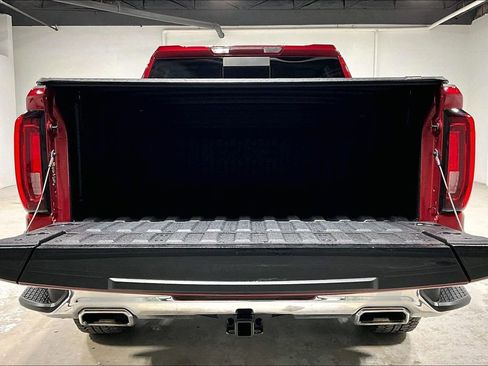 Used 2025 GMC Sierra 1500 SLT image 37