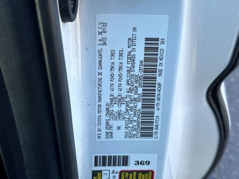 Used 2022 Toyota Tacoma SR5 image 25