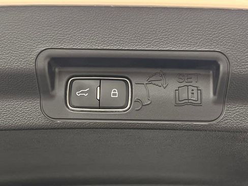 Used 2020 Ford Explorer XLT w/ Equipment Group 202A image 53