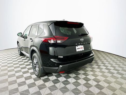 New 2026 Nissan Rogue S image 7