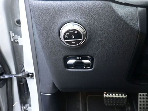 Used 2025 Mercedes-Benz GLC 63 AMG S image 16