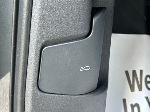 New 2025 Audi Q5 Premium Plus image 65