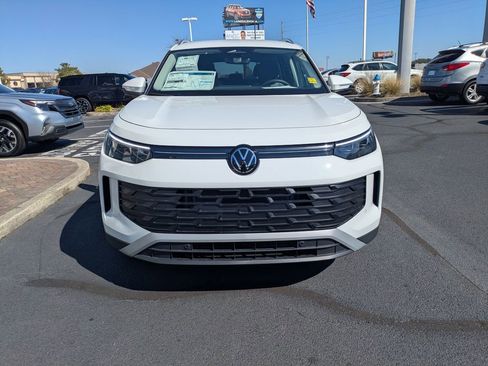 New 2026 Volkswagen Tiguan S FWD image 10