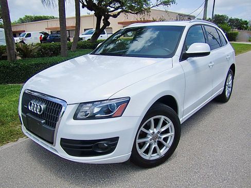 Used 2012 Audi Q5 2.0T Premium AWD/4WD image 1