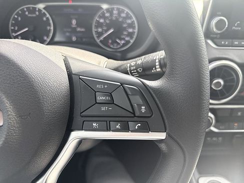 Certified 2025 Nissan Sentra SV w/ Lighting Package image 24