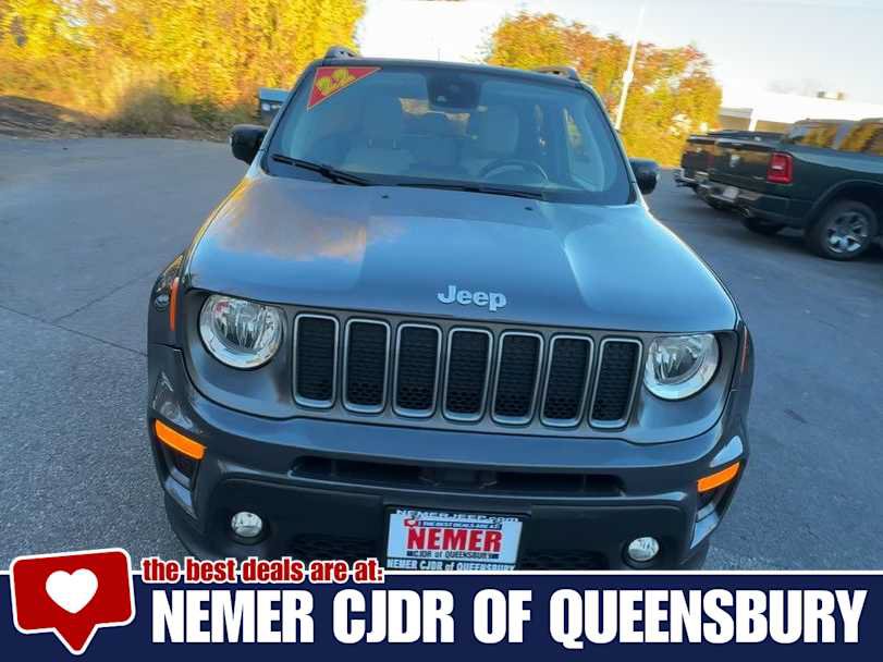 Used 2022 Jeep Renegade Limited w/ Sun, Sound & Wheels Group AWD/4WD image 3