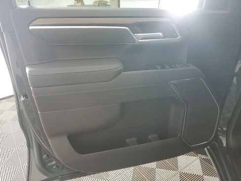 New 2026 Chevrolet Silverado 1500 LT image 26