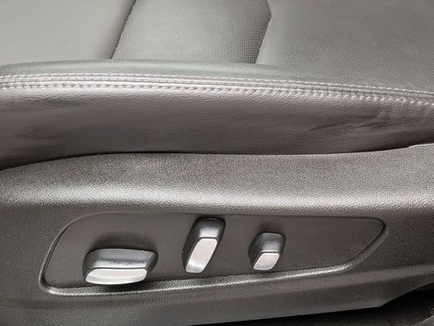 Certified 2023 Cadillac XT5 Premium Luxury w/ Technology Package AWD/4WD image 20