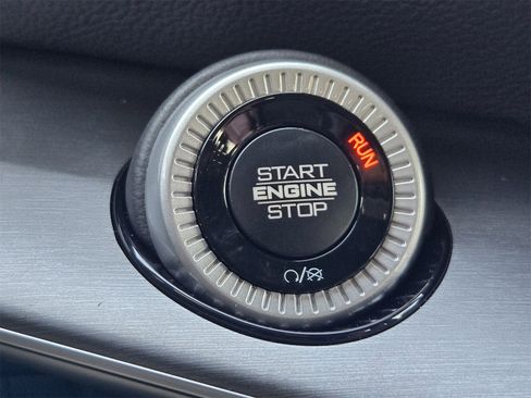 New 2025 Jeep Wagoneer Series II image 18