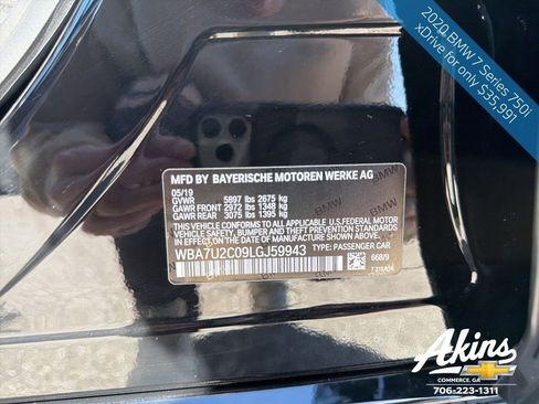 Used 2020 BMW 750i xDrive w/ Executive Package AWD/4WD image 20