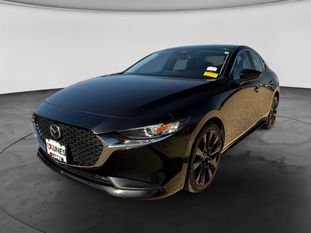 Used 2024 MAZDA MAZDA3 s FWD image 4