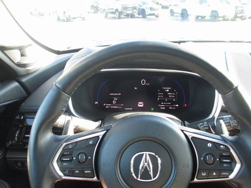 Used 2025 Acura MDX w/ Advance Package image 28