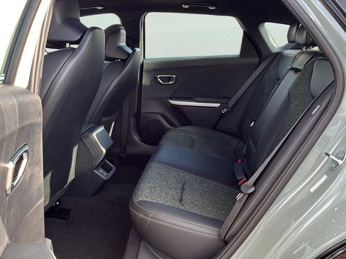 New 2025 Kia K4 GT-Line Turbo w/ GT-Line Sunroof Package FWD image 16