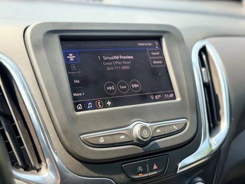 Used 2022 Chevrolet Equinox LT AWD/4WD image 14