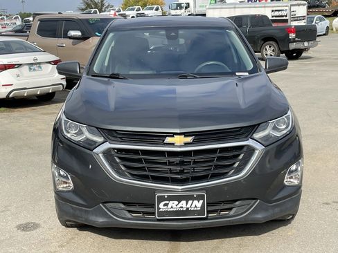 Used 2020 Chevrolet Equinox LT image 2