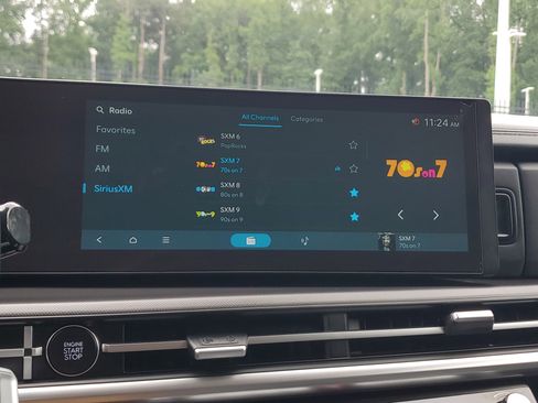 Used 2025 Hyundai Santa Fe SEL FWD image 23