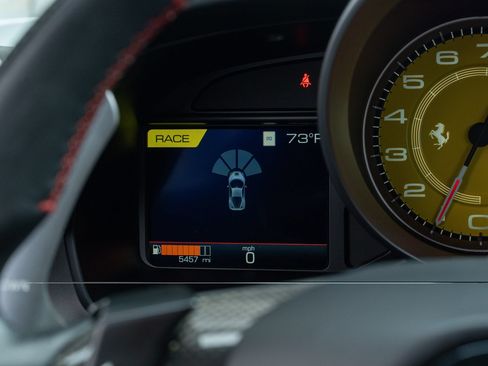 Used 2021 Ferrari F8 Tributo RWD image 38