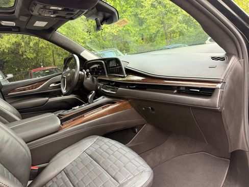 Used 2023 Cadillac Escalade Premium Luxury Platinum w/ LPO, Floor Liner Package AWD/4WD image 30