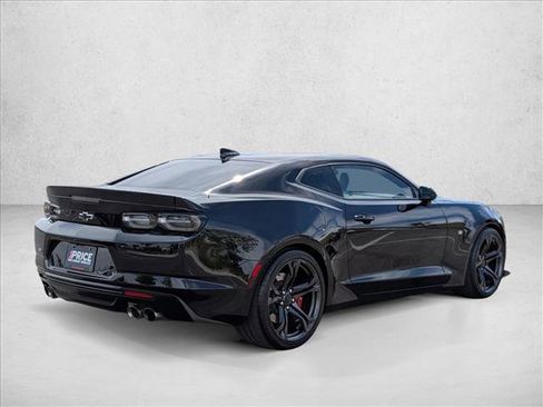 Used 2019 Chevrolet Camaro SS image 5