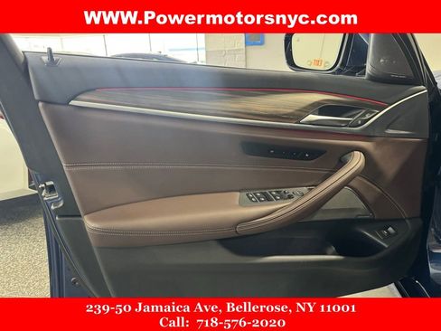 Used 2022 BMW 530i xDrive w/ Executive Package AWD/4WD image 26