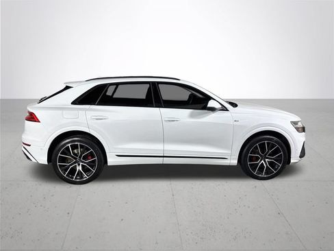 Used 2023 Audi Q8 Premium Plus w/ Premium Plus Package AWD/4WD image 5