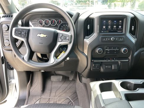 Used 2023 Chevrolet Silverado 2500 Custom w/ Gooseneck/5TH Wheel Package AWD/4WD image 13