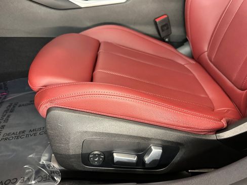 Used 2023 BMW 330i Sedan w/ Premium Package RWD image 14