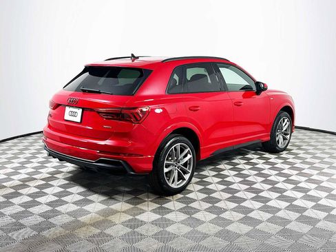Certified 2023 Audi Q3 2.0T Premium w/ Black Optic Sport Package image 7