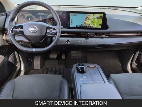 Used 2023 Nissan Ariya AWD image 13