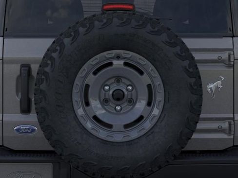New 2025 Ford Bronco Badlands image 24