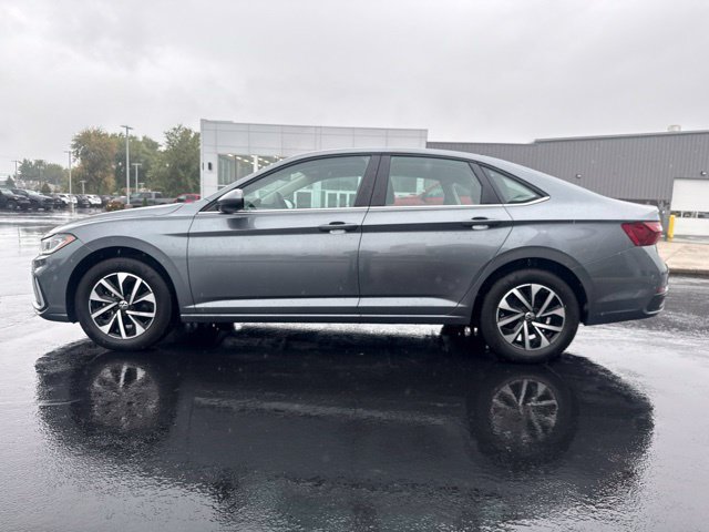 Used 2026 Volkswagen Jetta S FWD image 4