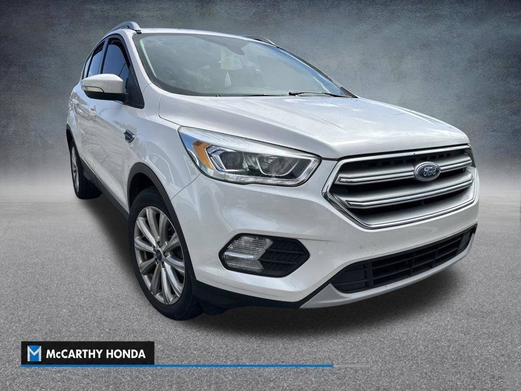 Used 2017 Ford Escape Titanium FWD image 1