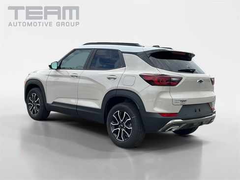 New 2026 Chevrolet TrailBlazer ACTIV w/ Convenience Package image 5