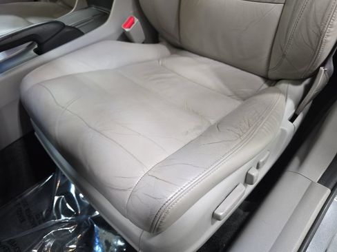 Used 2012 Honda Accord EX-L image 26