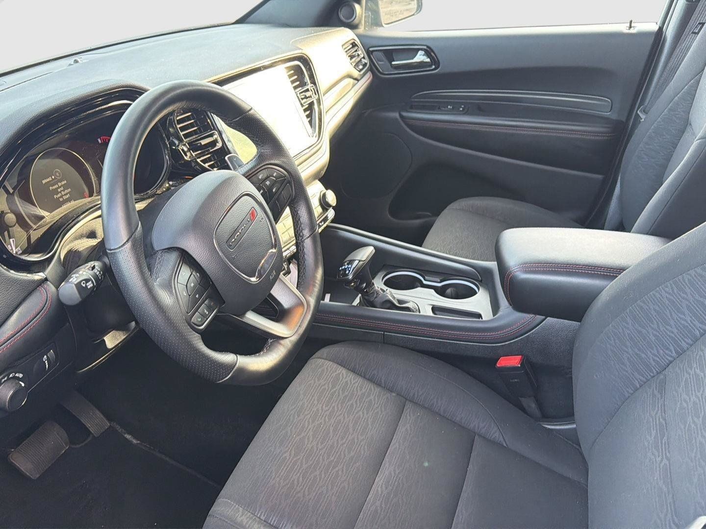 Used 2025 Dodge Durango GT AWD/4WD image 2