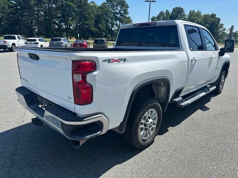 Used 2025 Chevrolet Silverado 2500 LT w/ Convenience Package AWD/4WD image 7