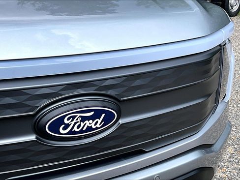 Used 2024 Ford F150 Lightning Lariat AWD/4WD image 29