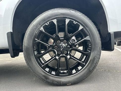 Certified 2026 Chevrolet Silverado 1500 High Country image 33