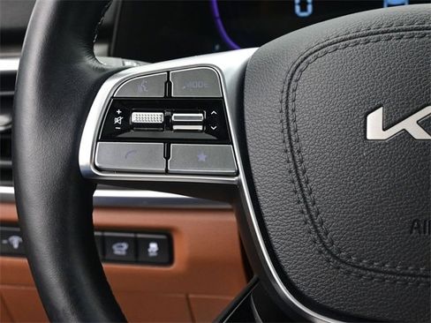 Used 2024 Kia Telluride EX X-Line image 2