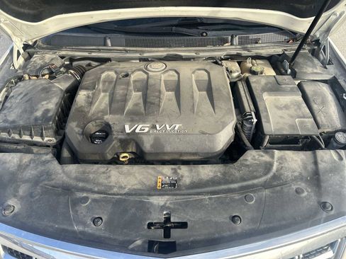 Used 2013 Cadillac XTS Luxury image 30