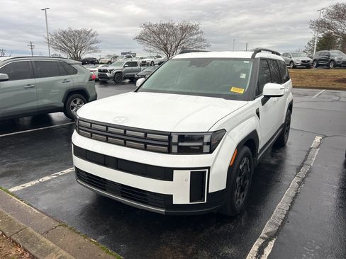 Used 2025 Hyundai Santa Fe SEL image 12