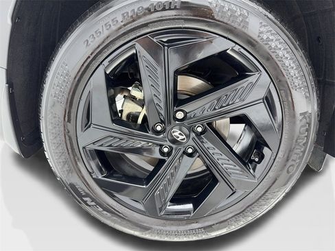 Used 2022 Hyundai Tucson Limited image 45