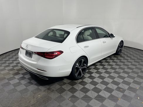 Used 2024 Mercedes-Benz C 300 Sedan image 5