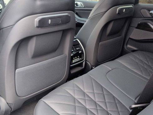 New 2026 BMW X5 xDrive50e image 16