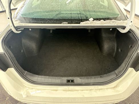 Used 2025 Nissan Altima 2.5 SV image 29