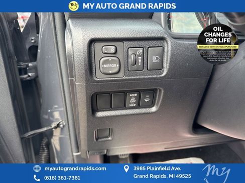 Used 2024 Toyota 4Runner SR5 Premium image 13