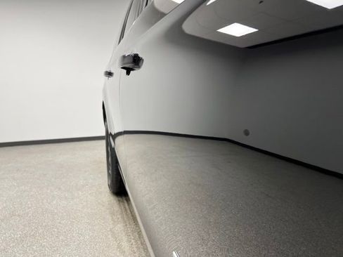 Used 2025 Ford Expedition Max Platinum image 11