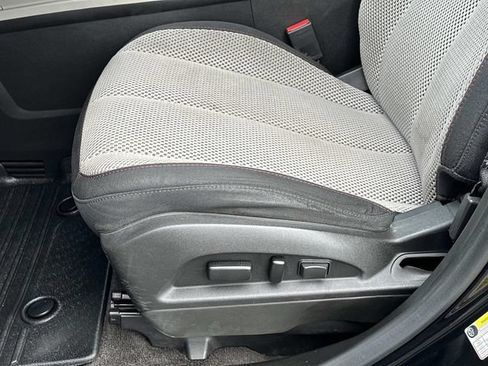 Used 2016 Chevrolet Equinox LT AWD/4WD image 16