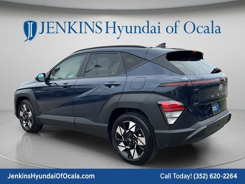 Certified 2024 Hyundai Kona SEL w/ Convenience Package FWD image 5